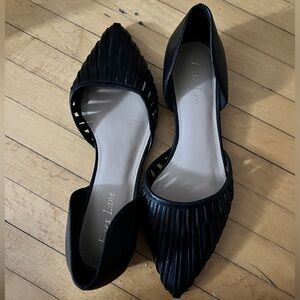 Essex lane Elani Black Jara leather Flats-Brand new